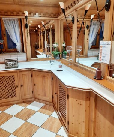 Der waschtisch mit Stilnöbel